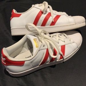 Adidas Superstar